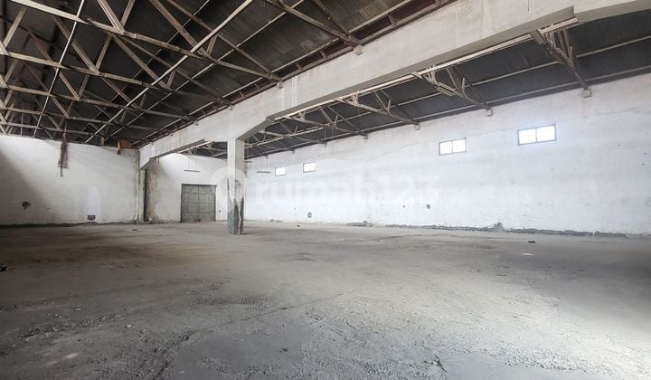 Disewakan Gudang SHM Siap Pakai Luas 813 m² Akses Container 40 Feet Lahan Parkir Sangat Luas Keamanan 24 Jam Free Biaya Keamanan Eks Pabrik Textile Di Jl. A Yani, Cicaheum Bandung Timur