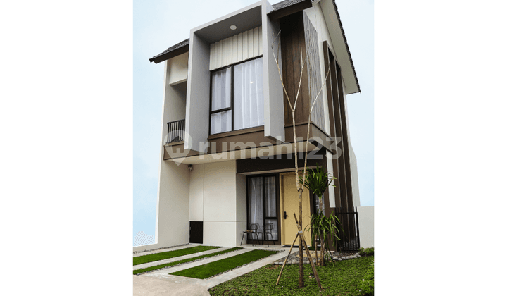 For Sale Rumah 3 BR Luas Kondisi Baru Strategis Dekat MRT