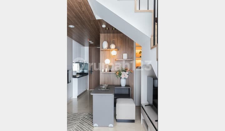 For Sale Apartemen 1 BR Mezanine di Pusat Jakarta Selatan Strategis Siap Huni Dekat Mall