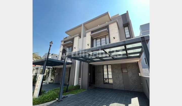 Dijual Luxury House 3 Lantai dengan Fasilitas Super Premium di Jakarta Timur
