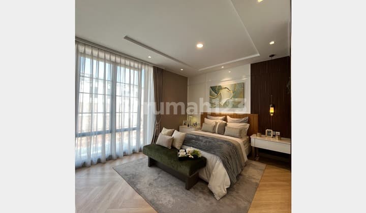 Dijual Rumah New Condition Mewah Besar di Jakarta Timur Kawasan Strategis