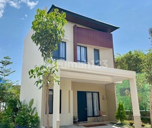 Hunian Baru Nyaman 2 Lantai dan 4 Kamar Eksklusif di Makassar