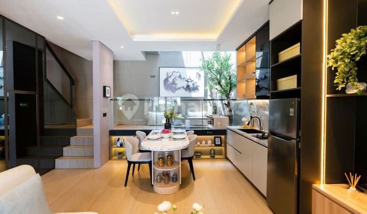 Jual Rumah Mewah dan Modern di BSD - Hunian Tropis untuk Profesional & Keluarga