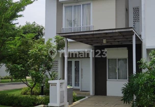 Rumah di Kompleks Summarecon Bandung