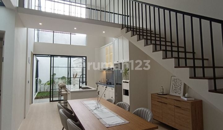 Jarang Ada! Rumah Modern Tatar Mayang Sunda di Kota Baru Parahyangan