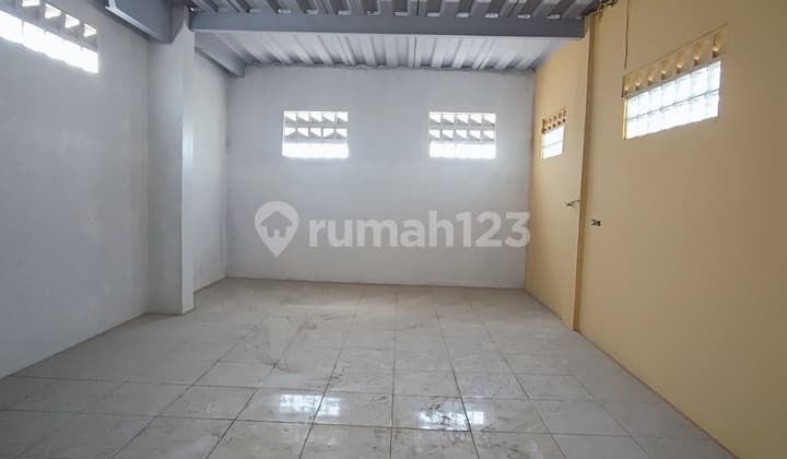 Rumah Sekaligus Gudang Samping Mcd Pasirkoja