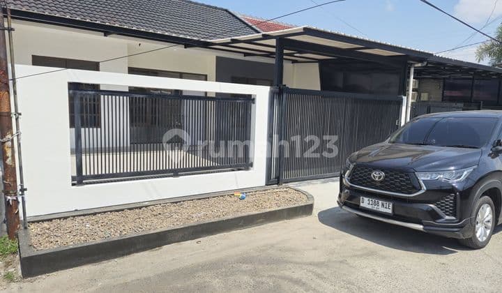 Rumah Full Renov Mainroad Taman Kopo Indah 2