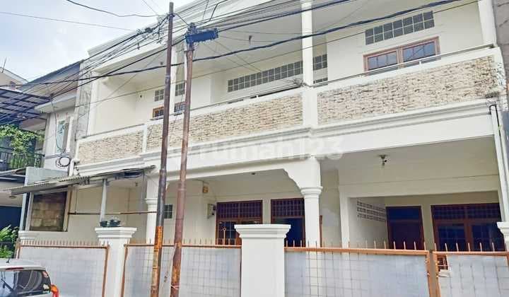 Jual Cepat Rumah Siap Huni, Harga Terjangkau, Bangunan Kokoh di Taman Kopo Indah 1