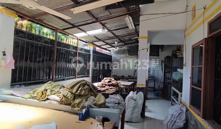 Rumah untuk Usaha Konveksi Tki 2