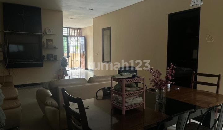 RUMAH FULL FURNISHED TAMAN KOPO INDAH 2