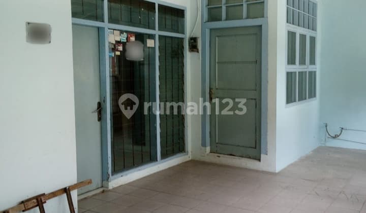 Affordable and Clean House for Rent in Taman Kopo Indah (tki 1)