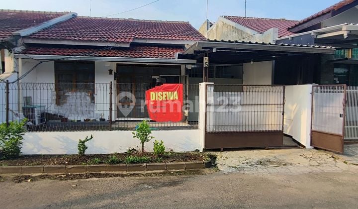 Rent a house for 2 TKI at Patung Kuda