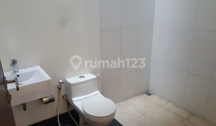 For Rent House In Singgasana Pradana