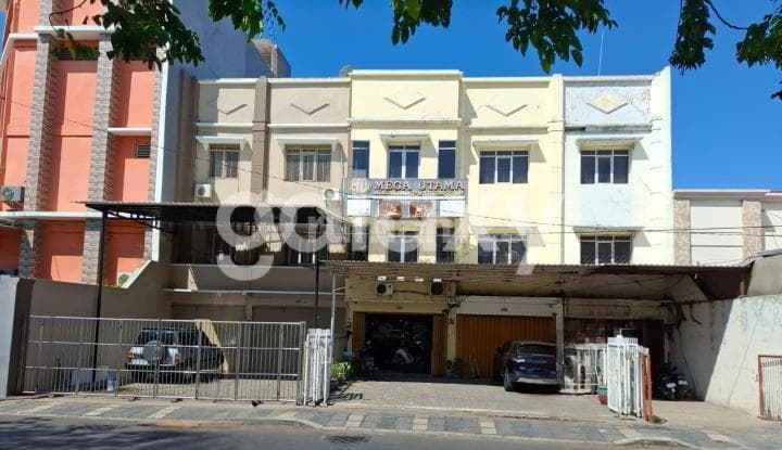 Dijual Ruko Jalan Utama Pusat Kota Surabaya Raya Arjuna Ruko 3 Lantai