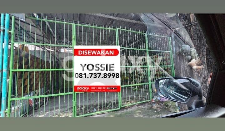 DISEWAKAN RUKO BARU RENOVASI 2 LANTAI RAYA PUTRO AGUNG WETAN LOKASI STRATEGIS