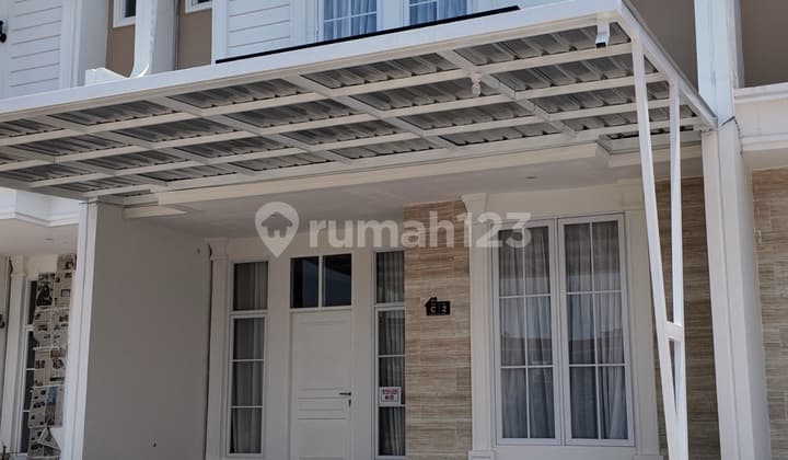 2-Story House Near Sheikh Yusuf Mosque in Gowa