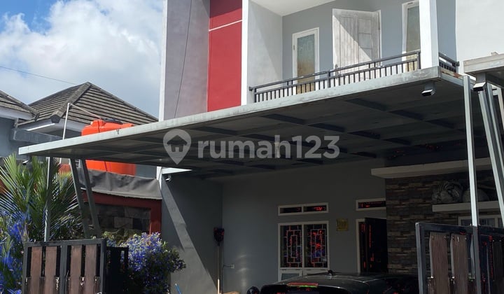 Dijual Rumah 2 Lantai Harga 1.1Milyar Nego di Waduk Tunggu, Pampang, Jl. Waduk Tunggu, Bangkala, Manggala, Kota Makassar, Sulawesi Selatan