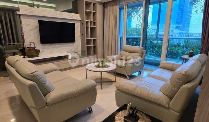 For Rent: Spacious 3 BR Fully Furnished At The Kensington Royal Suites - Royal Living In North Jakarta