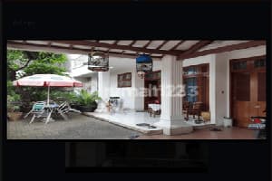 Dijual Rumah Desain American Classic, Lokasi Di Cilandak Barat