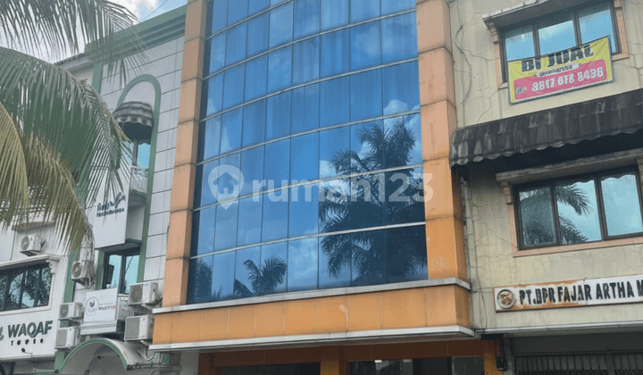 Turun Harga Dijual: Gedung Kantor/Komersial Mewah, Strategis - Jl. Raya Utama Margonda Depok