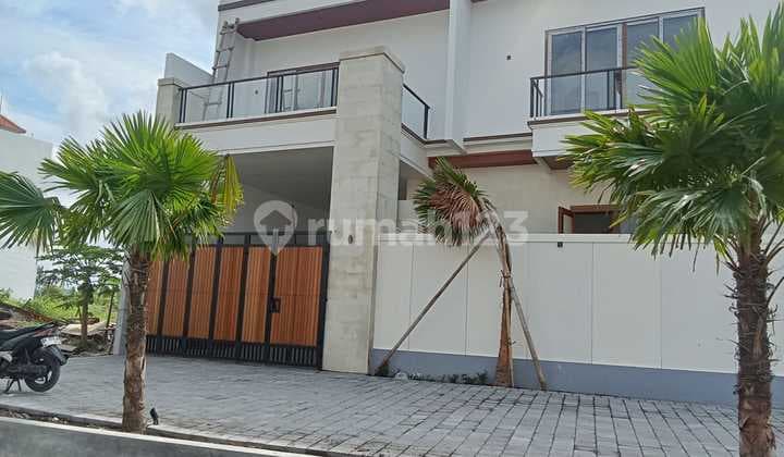 Di Jual Villa Mewah Siap Huni di Canggu Munggu Bali