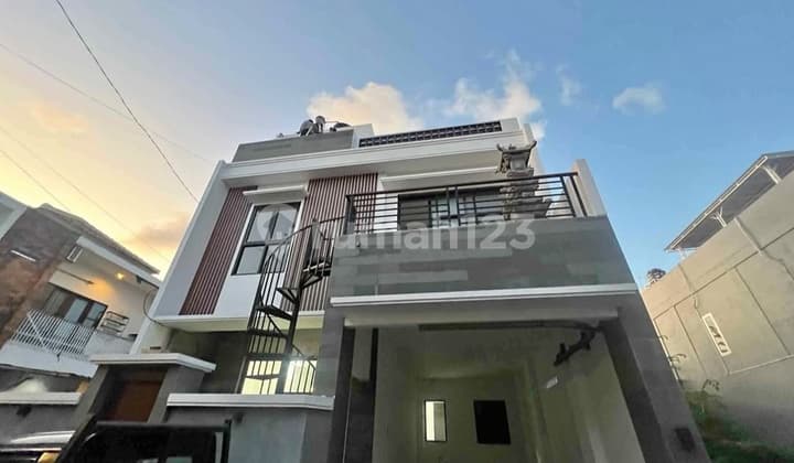 Di Jual Rumah 3 Lantai Siap Huni Di Sidakarya Denpasar Selatan