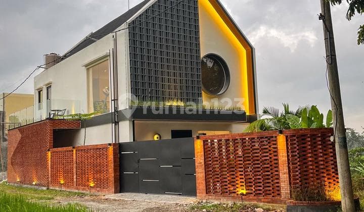 Di Jual Villa Cantik Pemandangan Sawah Luas di Ubud