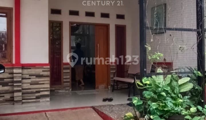 Dijual Rumah Bagus dan Nyaman di Utankayu Jakarta Timur