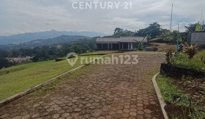 Land Plot Suitable for Cafe and Villa in Bogor