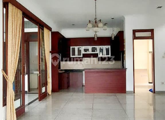 Rumah Siap Huni Luas Murah Lingkungan Nyaman di Rawamangun