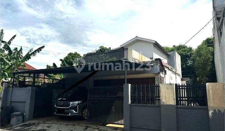 Dijual Tanah Bonus Bangunan di Kemang Barat