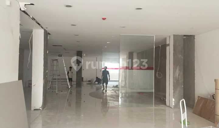 Mini Commercial Building Area Near the Station