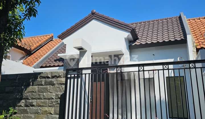 Dijual Rumah Taman Puspa Raya Full Renov