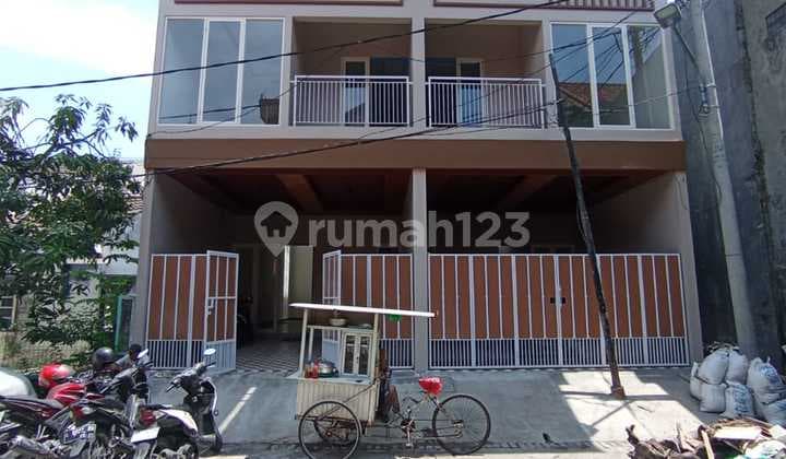 DIJUAL RUMAH BARU 2 LANTAI Babatan Pilang Surabaya