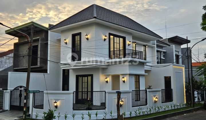 DIJUAL RUMAH MODERN HOOK SURABAYA TIMUR RUNGKUT ASRI