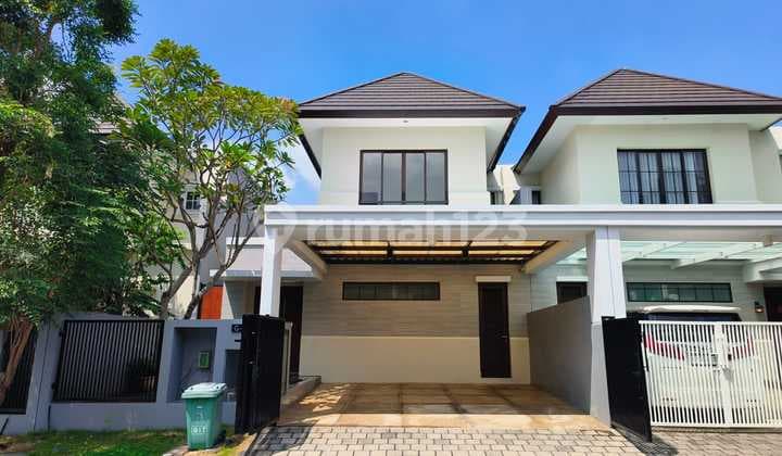 Dijual Rumah Graha Natura Surabaya Barat