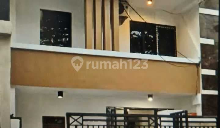 Dijual Rumah Siap Huni 2 Lantai - Babatan Pratama