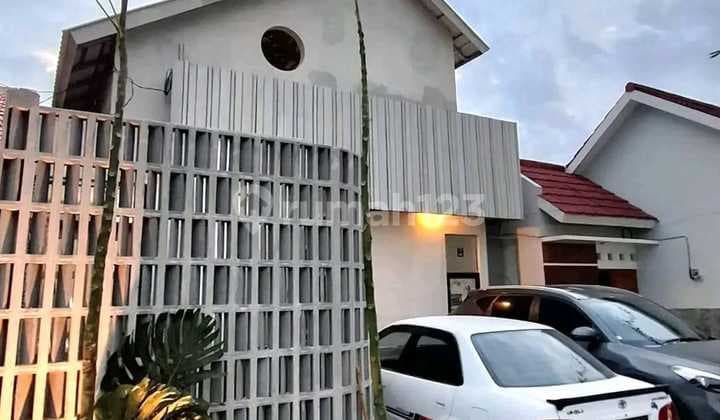 Rumah Gaya Villa 5 Menit Dari Kampus Uii - Is