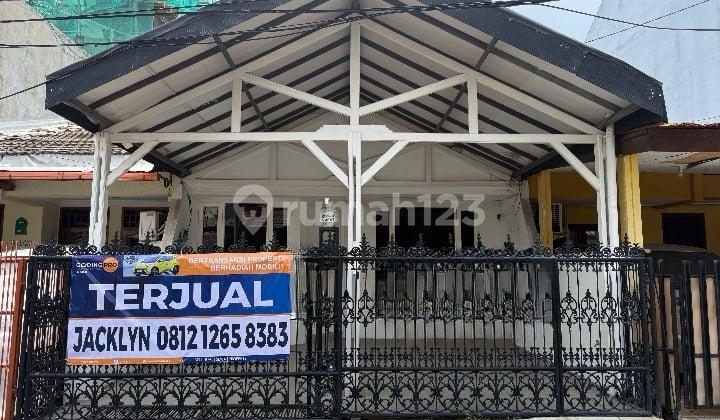 For Rent Standard Tidy House Ready to Occupy