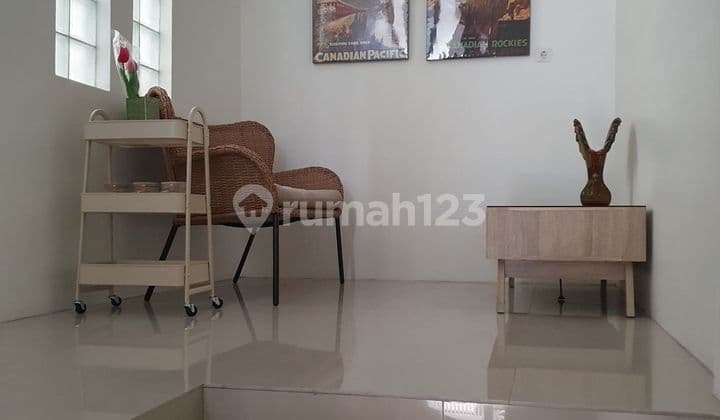 Dijual Rumah 3.5lantai. Rumah Sudah Bagus Sekali, Siap Huni