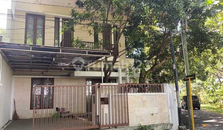 Ready-to-Move-In House at Taman Pondok Indah Wiyung, Discounted Price!