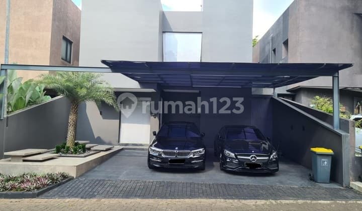 Dijual Dan/Atau Disewakan Rumah Bagus Ozone Residence Dalam Cluster Ada Club House di Bintaro Pesanggrahan