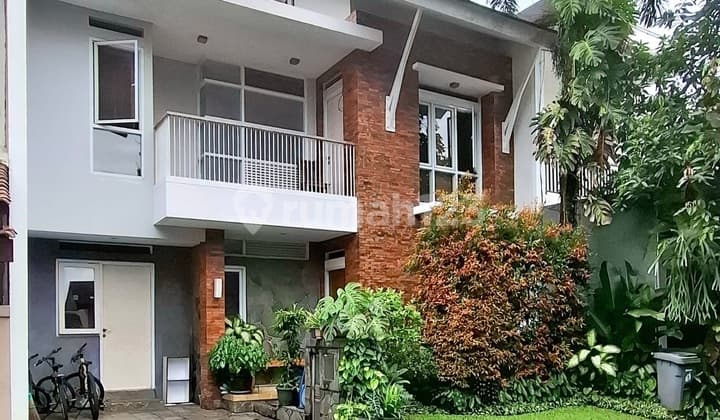 Rumah 2 Lantai di Calysta Permata, Bintaro Jaya, Jombang, Ciputat