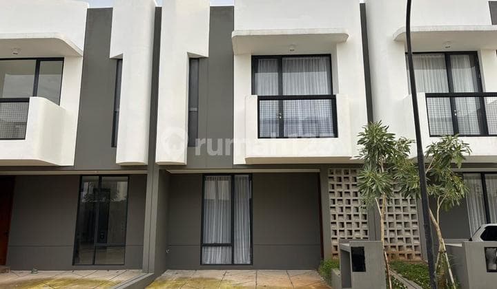 Dijual Rumah Cantik 2 Lantai SHM Bonus AC Giantara Serpong City