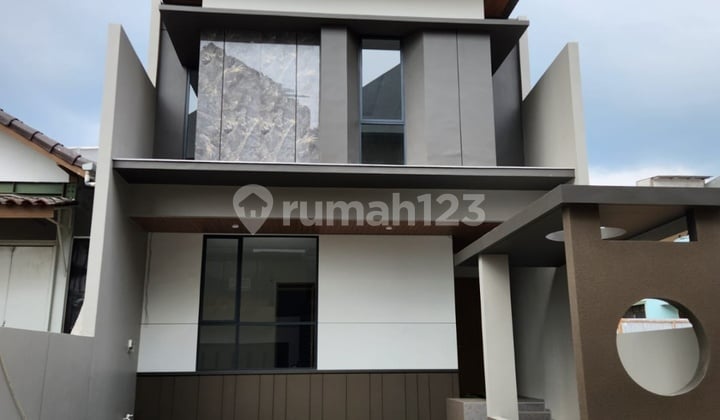 Rumah Baru Siap Huni Setra Duta