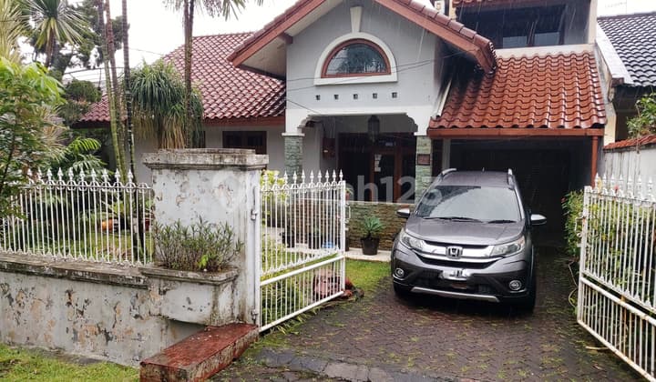 Furnished House Bina Marga Complex Cipayung By Travelio