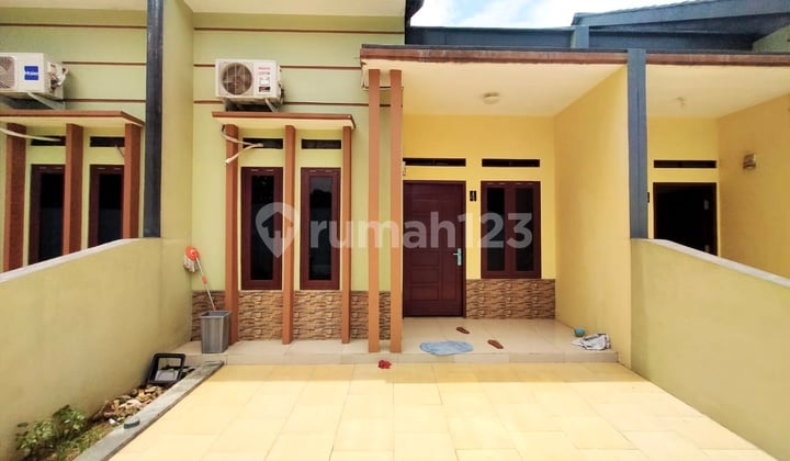 Unfurnished House At Kiaraendah Gunung Putri By Travelio