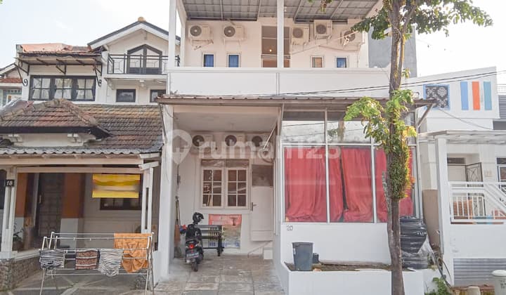 Furnished House Taman Pasadena By Travelio