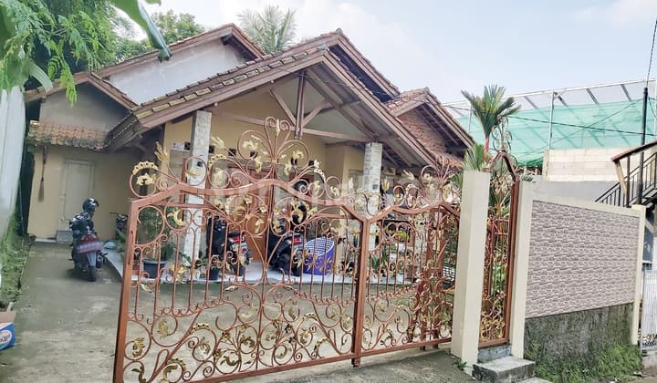 Unfurnished House Lamin Cilodong Depok By Travelio