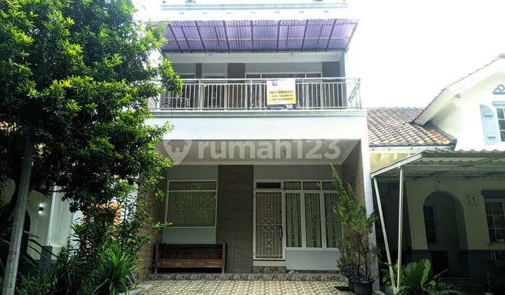 Furnished House Taman Casablanca Sentul City By Travelio